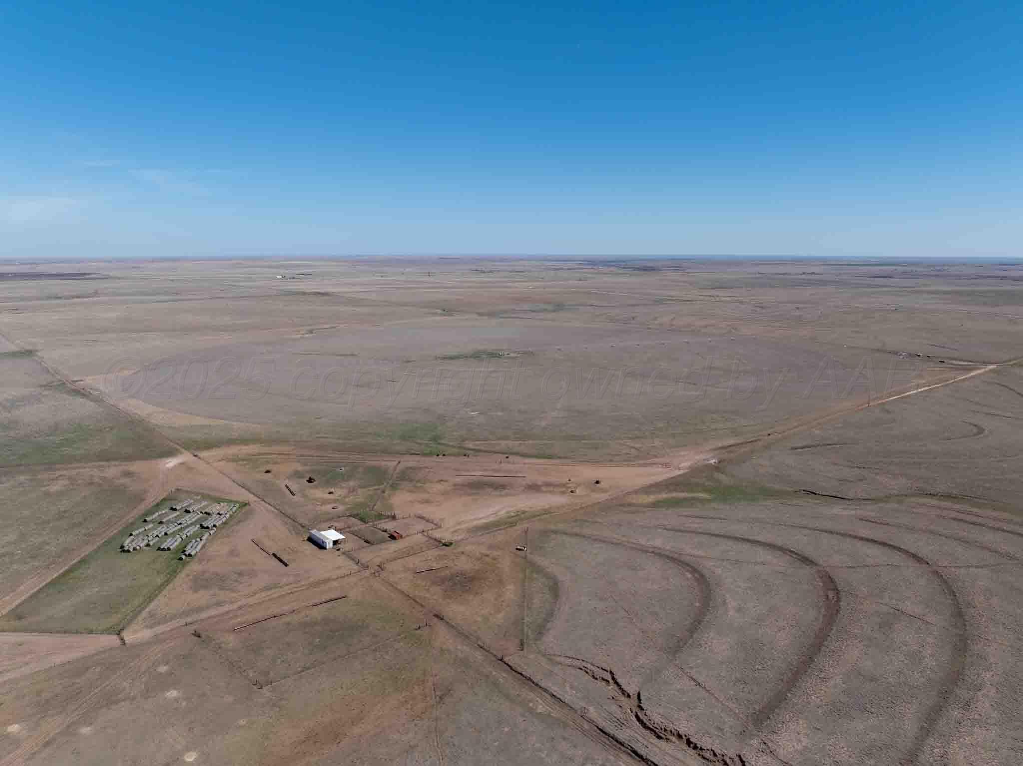 Bourquin Cattle 813 Ac, Follett, TX 79034, photo 2