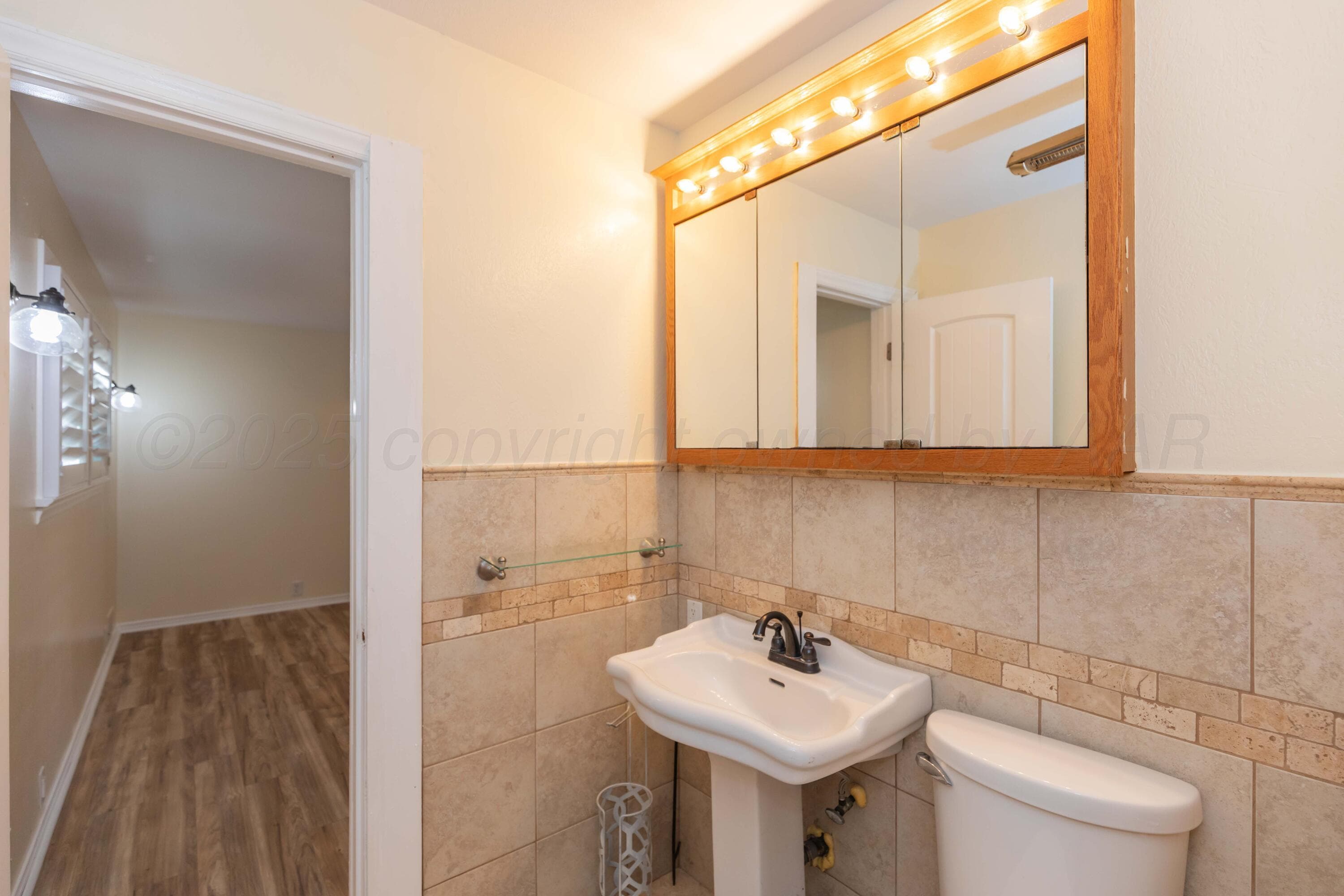 Address upon request, photo 105