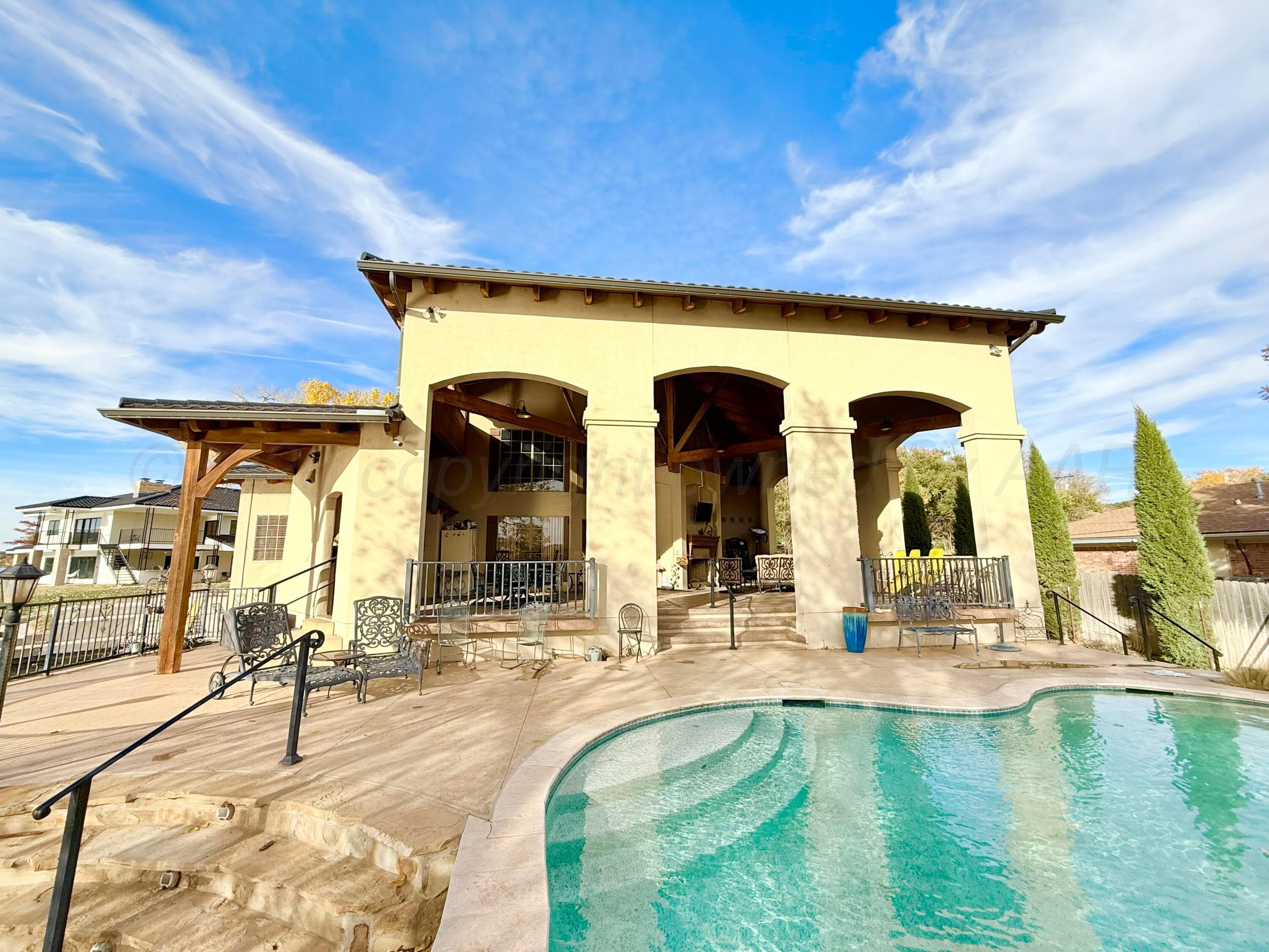 516 N SHORE Drive, Amarillo, TX 79118-8001