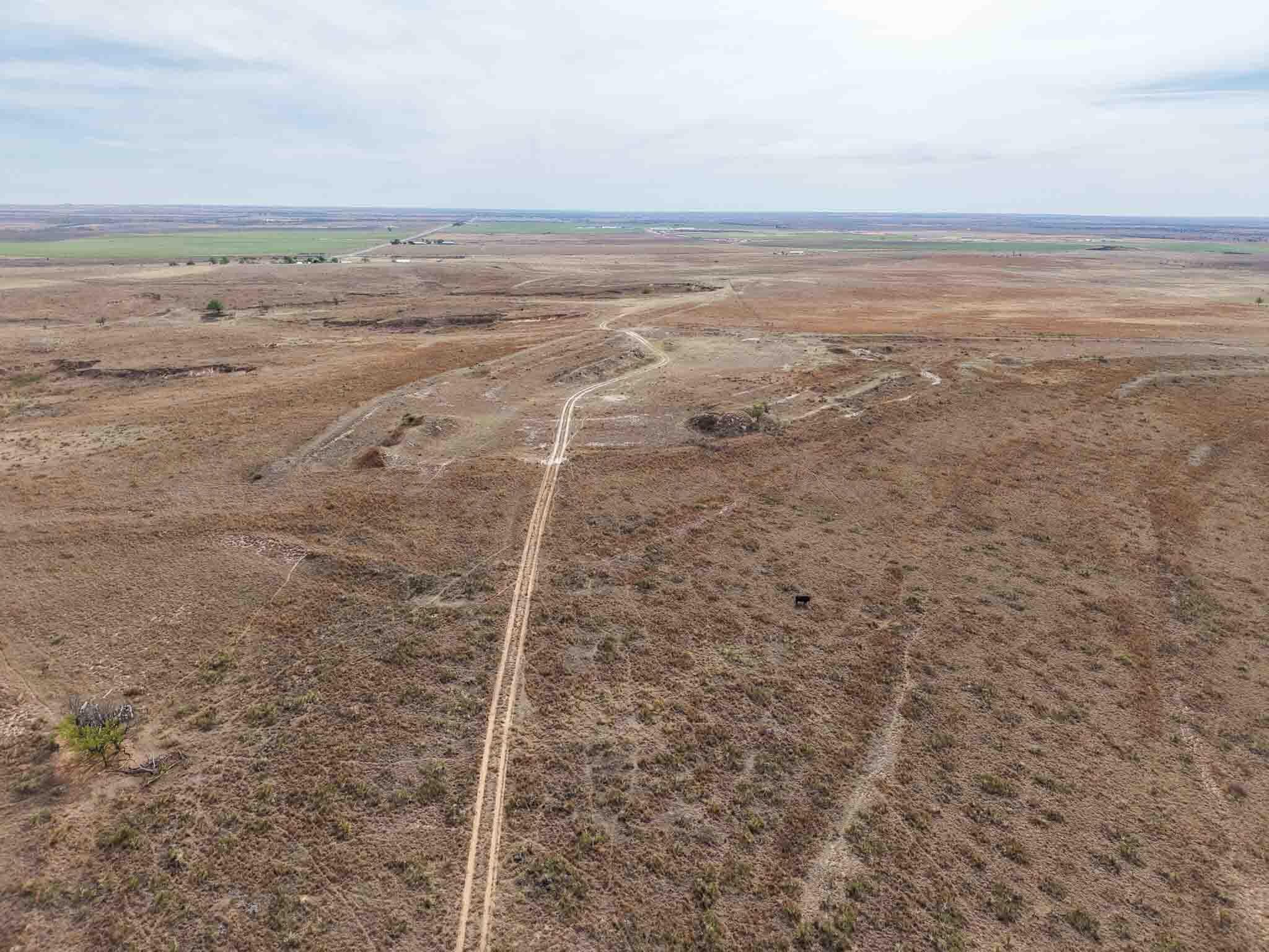 Sweetwater Creek Hwy 152, Mobeetie, TX 79061, photo 15