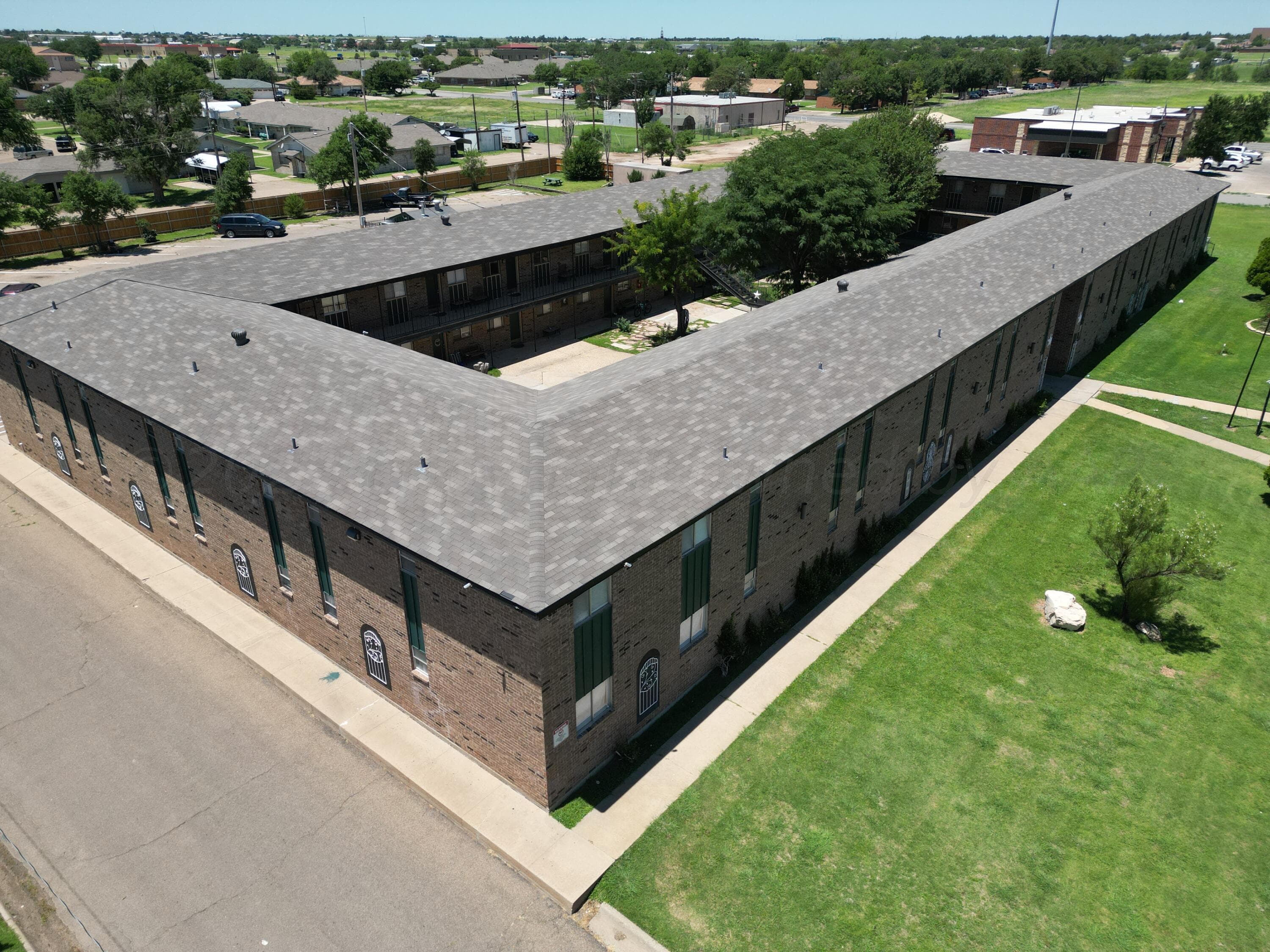 1031 N SUMNER Street, Pampa, TX 79065-4634, photo 3