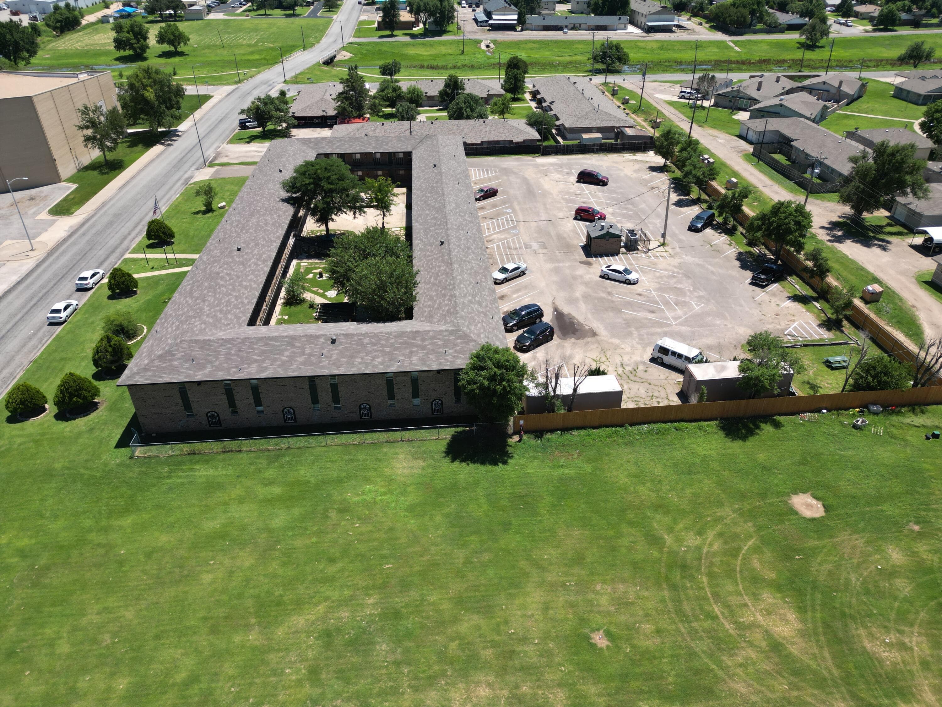 1031 N SUMNER Street, Pampa, TX 79065-4634, photo 7