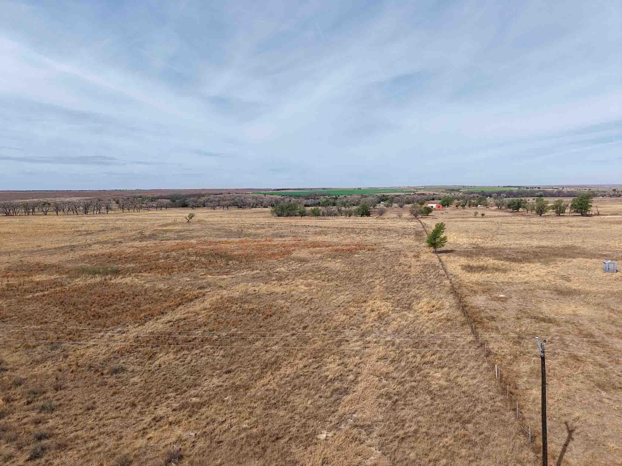 Sweetwater Creek Hwy 152, Mobeetie, TX 79061, photo 2