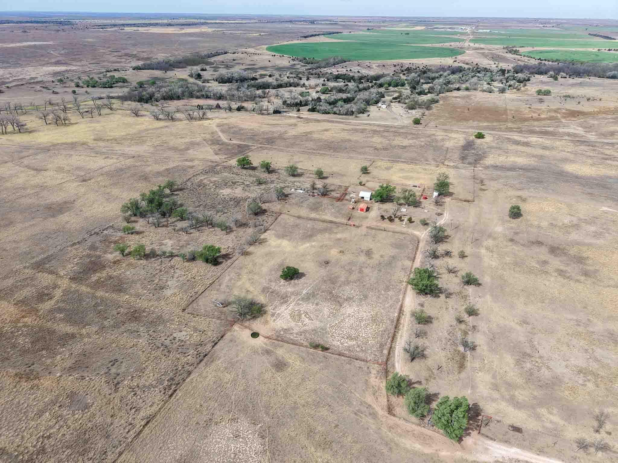 Sweetwater Creek Hwy 152, Mobeetie, TX 79061, photo 7