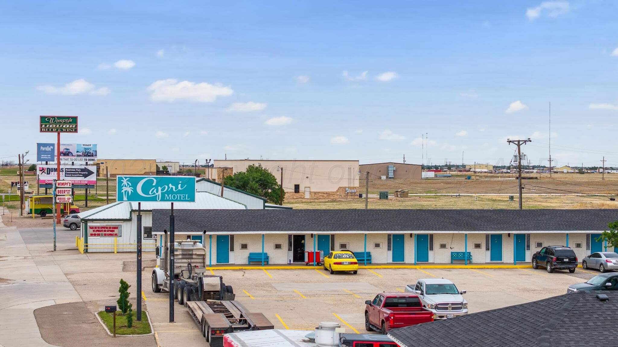 834 N Dumas Avenue, Dumas, TX 79029