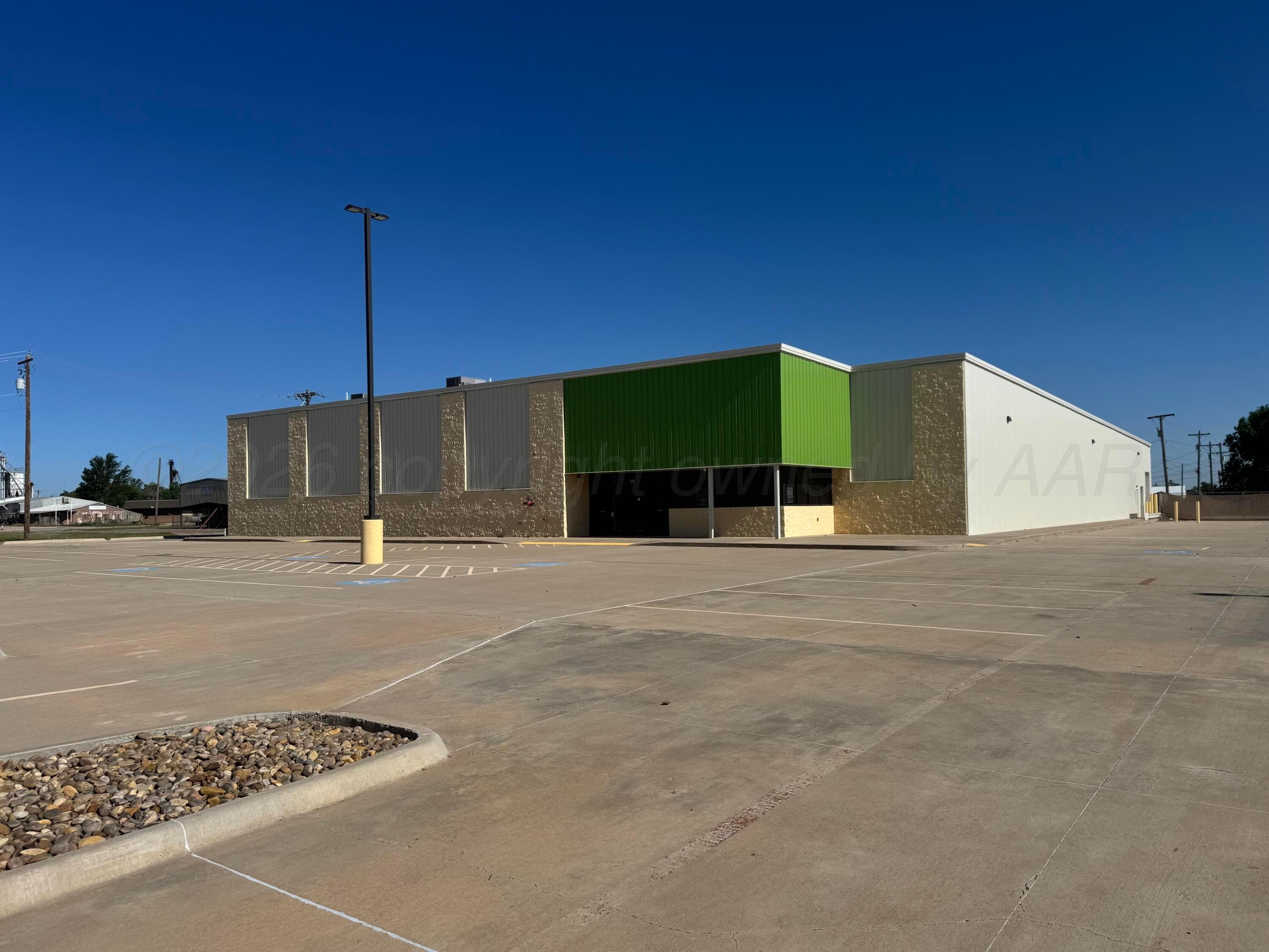 908 NW 6th Street, Tulia, TX 79088