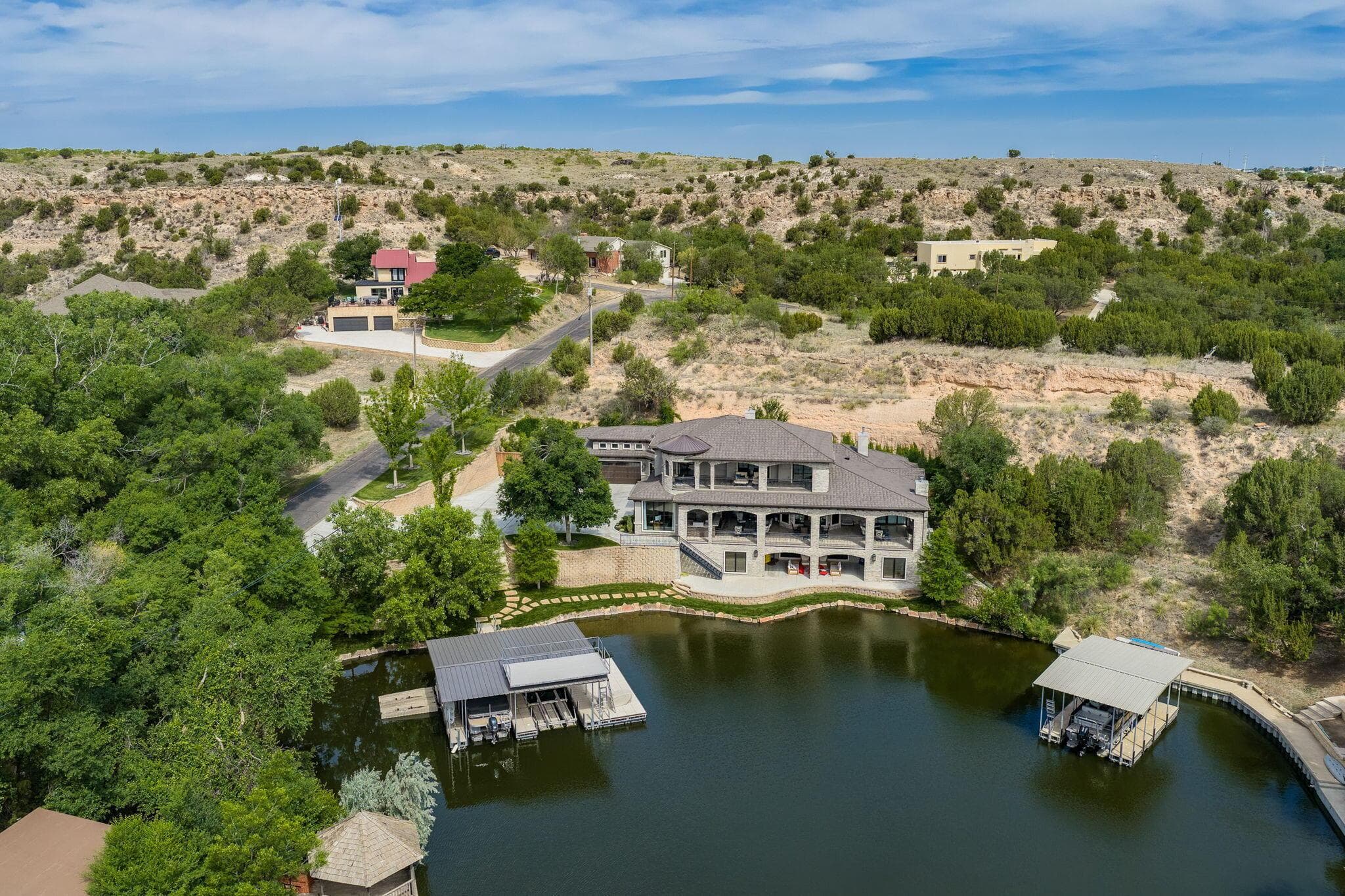 313 S SHORE Drive, Amarillo, TX 79118-8015, photo 6