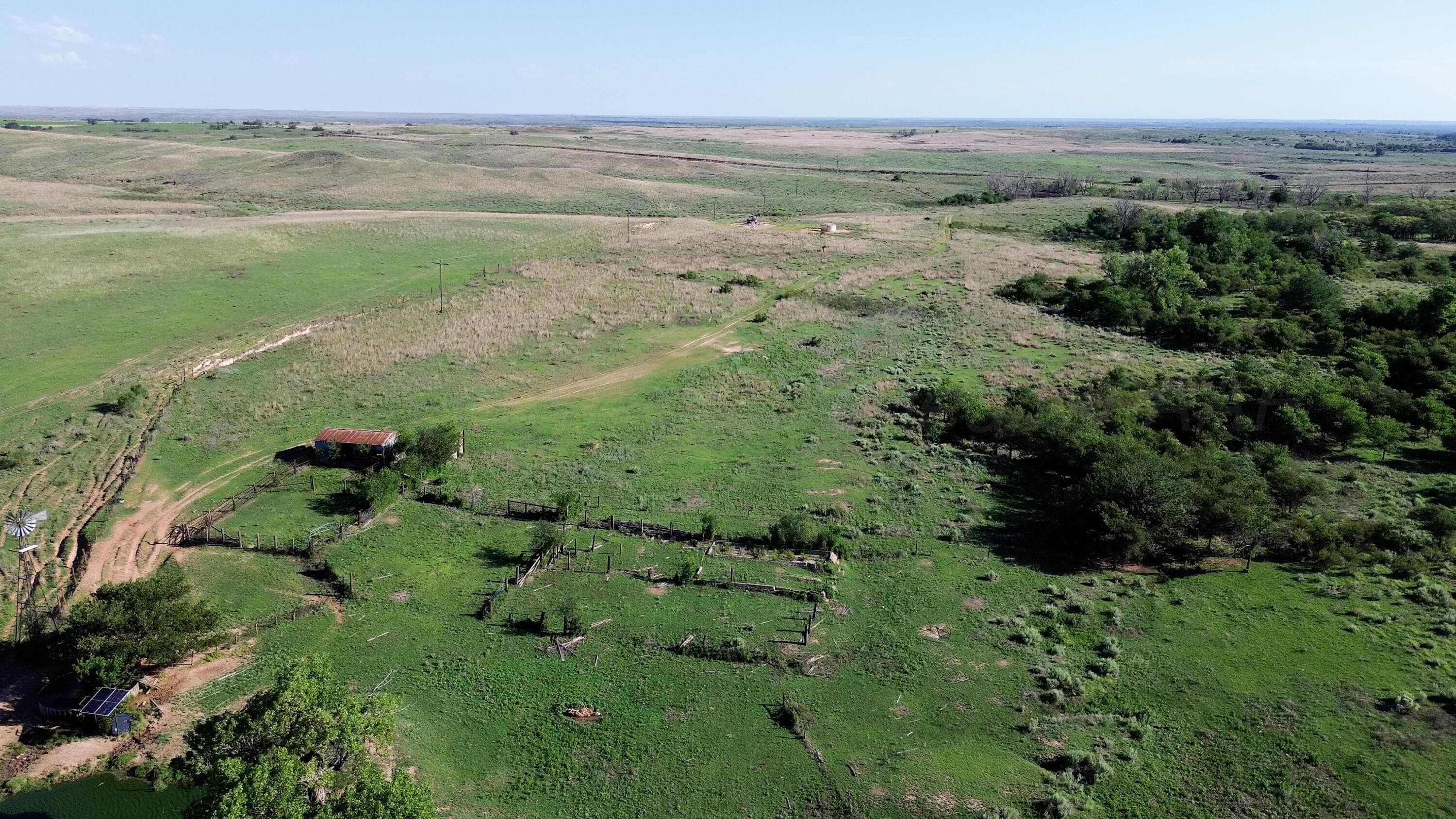 Peterson Creek ±640ac, McLean, TX 79057, photo 7